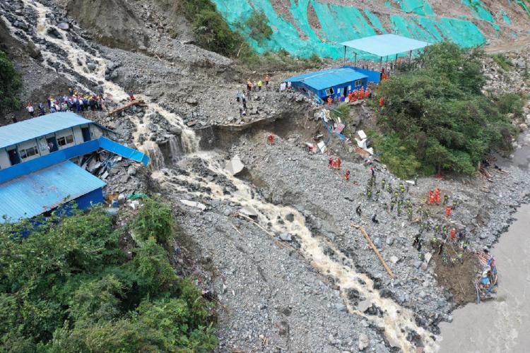 四川茂县泥石流最新动态，泥石流下的温情故事
