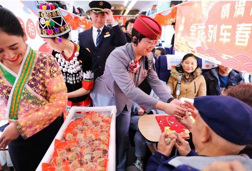 凤凰财经日报深度解析财经热点与市场趋势最新一期报道